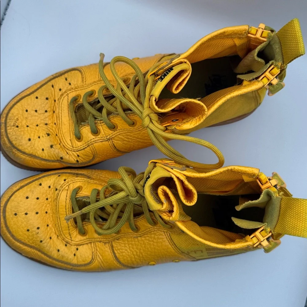Nike Air Force 1 Laser Orange Sneakers Sz 6.5Y‎ EUR 39